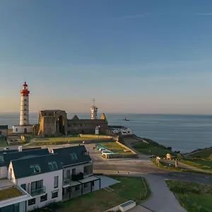 **** Hotel De La Pointe Saint-mathieu - & Restaurant Francia
