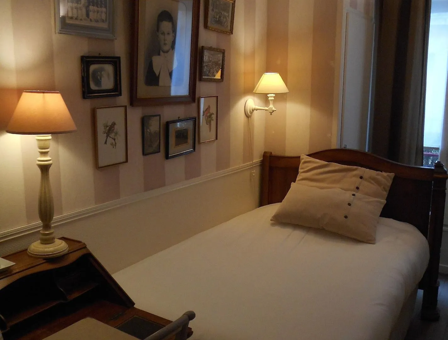 Hotel De L'Avre Paris
